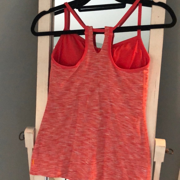 Lucy Athletic Tank Top - Picture 2 of 3